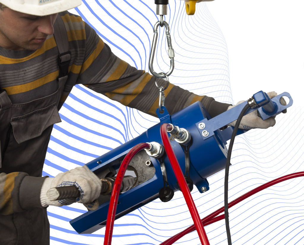 5K4B0459+кадрированный рабочий 4.jpg